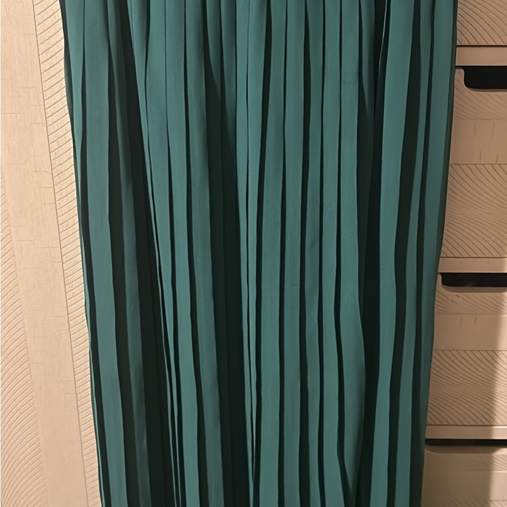 Urban Outfitters Green Maxi Pleated Skirt for Cocktail